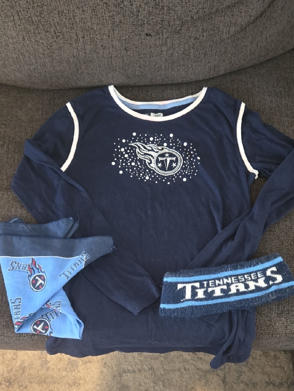 Tennessee Titans Navy Long Sleeve Shirt with Headband And Bandana
